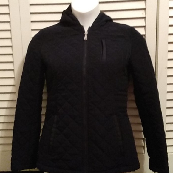A navy blue puffer - Picture 1 of 2